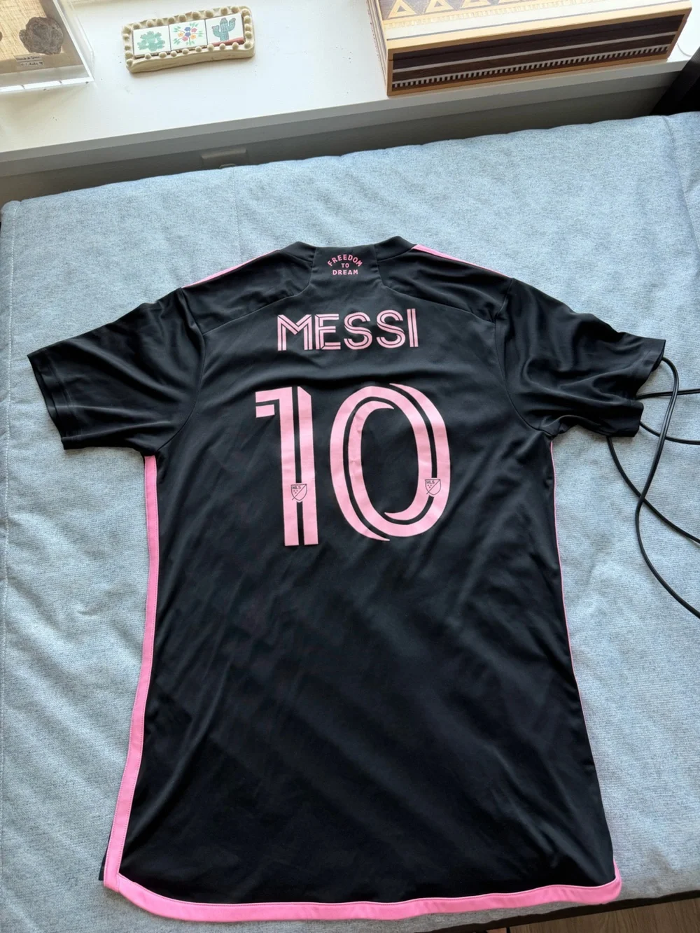 adidas gently worn